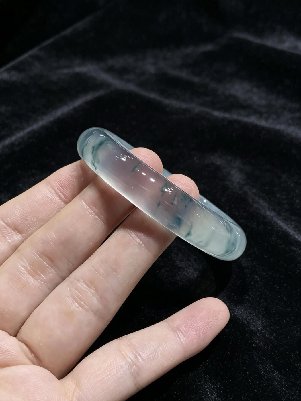 Jadeite rough stone